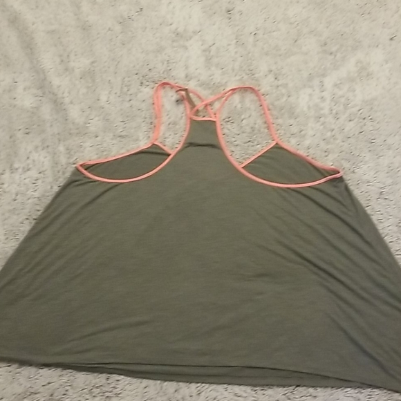 American Eagle tank top - Picture 3 of 3